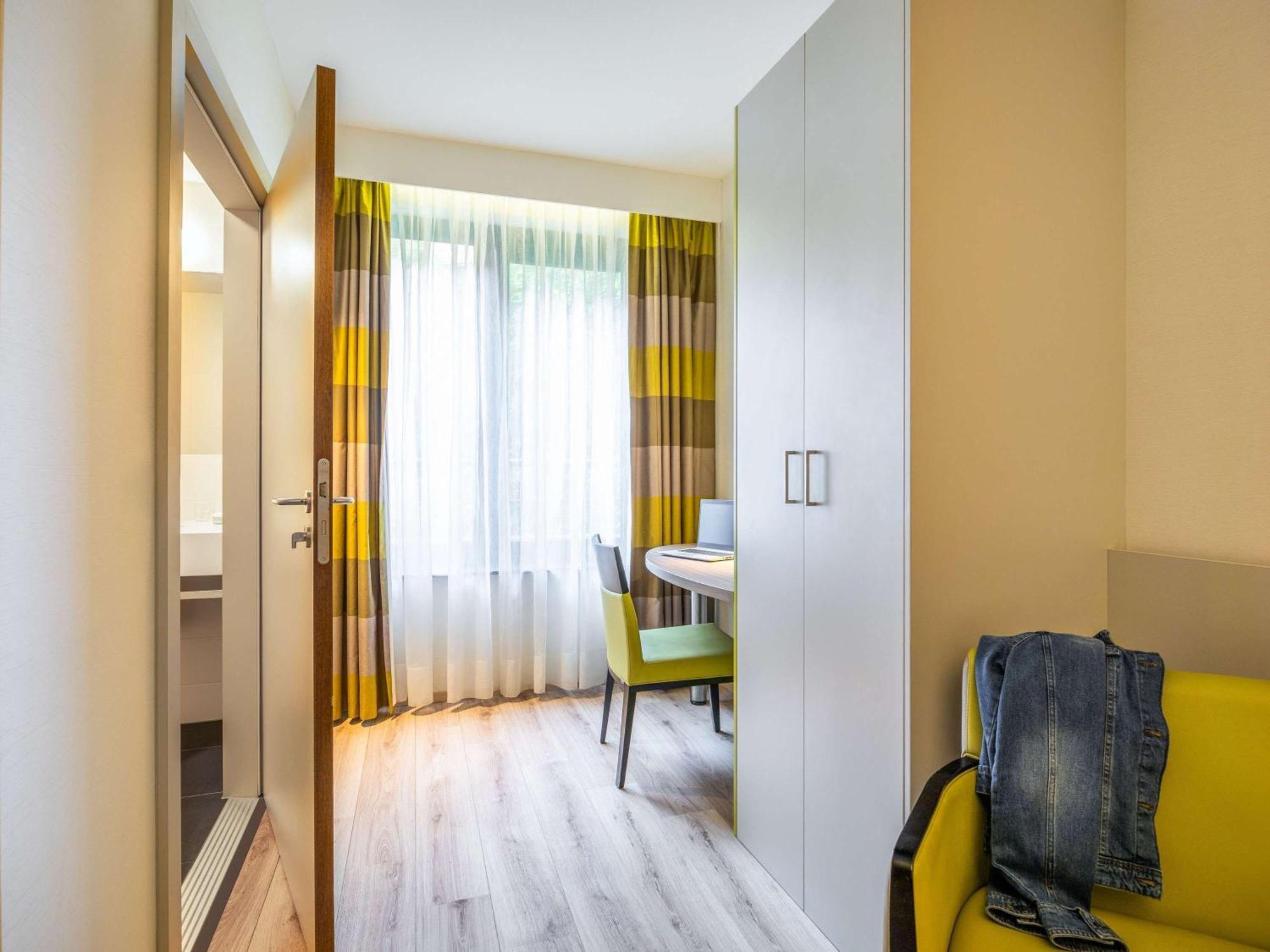 Ibis Styles Hotel Brussels Centre Stephanie Saint-Gilles Εξωτερικό φωτογραφία