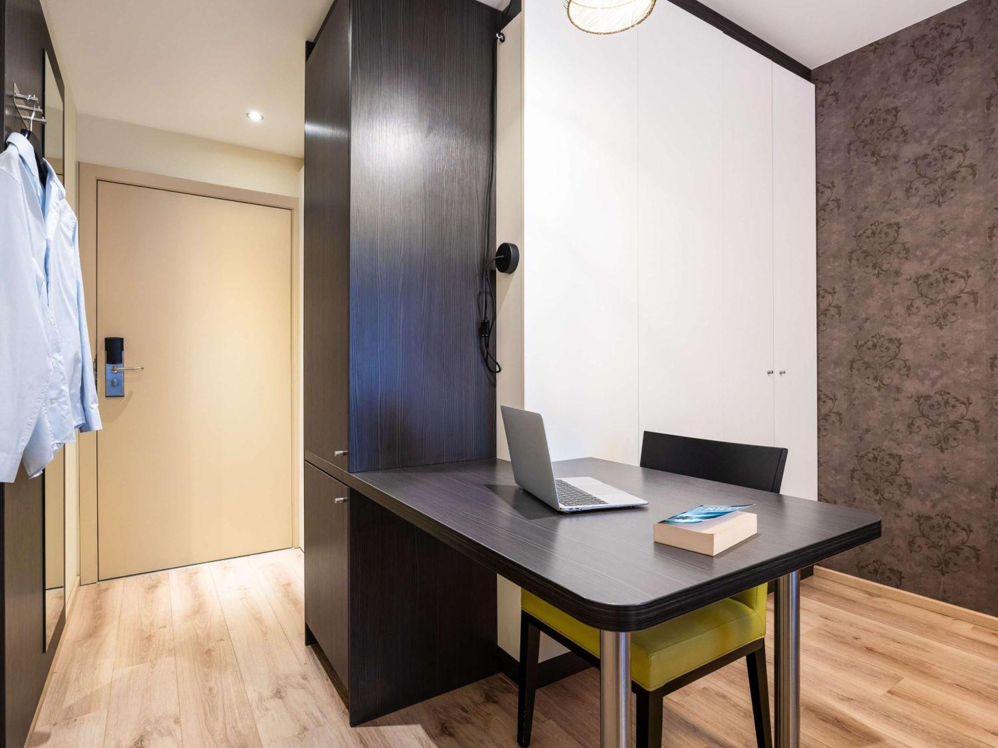 Ibis Styles Hotel Brussels Centre Stephanie Saint-Gilles Εξωτερικό φωτογραφία