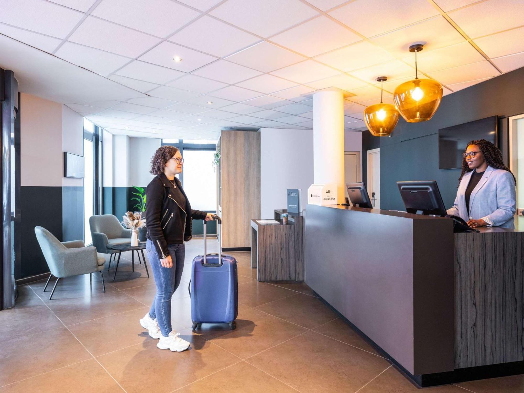 Ibis Styles Hotel Brussels Centre Stephanie Saint-Gilles Εξωτερικό φωτογραφία